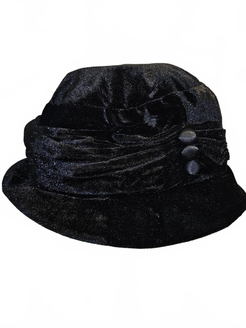 Xhilaration Black Velvet Cloche Hat